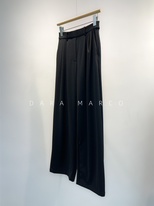 Ženske joga hlače visokim strukom, uspravni kroj, od tkanine, 70–80% spandexa, gradski stil, proljeće 2025 izdanje