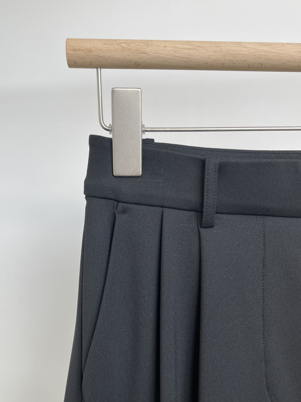 Ženske joga hlače visokim strukom, uspravni kroj, od tkanine, 70–80% spandexa, gradski stil, proljeće 2025 izdanje