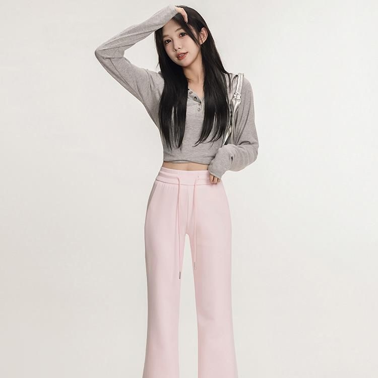 Ženske joga hlače s mikroflareom, slobodan kroj, duge hlače, poliester-spandeks tkanina, japansko-korejski casual stil, ljeto 2025