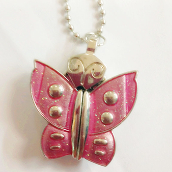 Pillangó motívumos zsebóra medál, retro dizájn, kvarc Huachen mozgás, analóg kijelző, három mutató, világidő, ötvözet tokozás