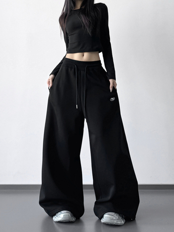 Ženske trenirke s flis podstavom, teške, s zakrivljenim rubom, visokim strukom, širokim krojem, zima 2025