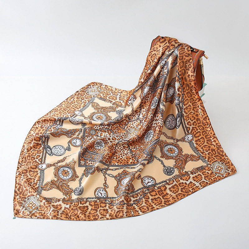 Леопардов принт квадратен шал, изкуствена коприна, печат, украса