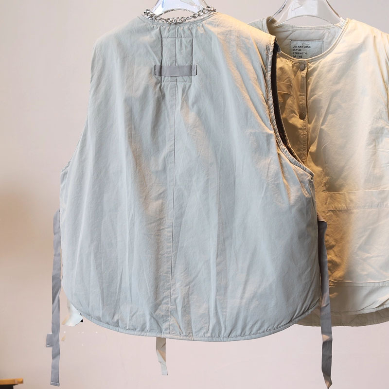 Jesensko-zimski bezruk kardigan-vest s konopnom teksturom, opušten casual stil, korejski stil, prošivena punila od down cotton, jednobojna