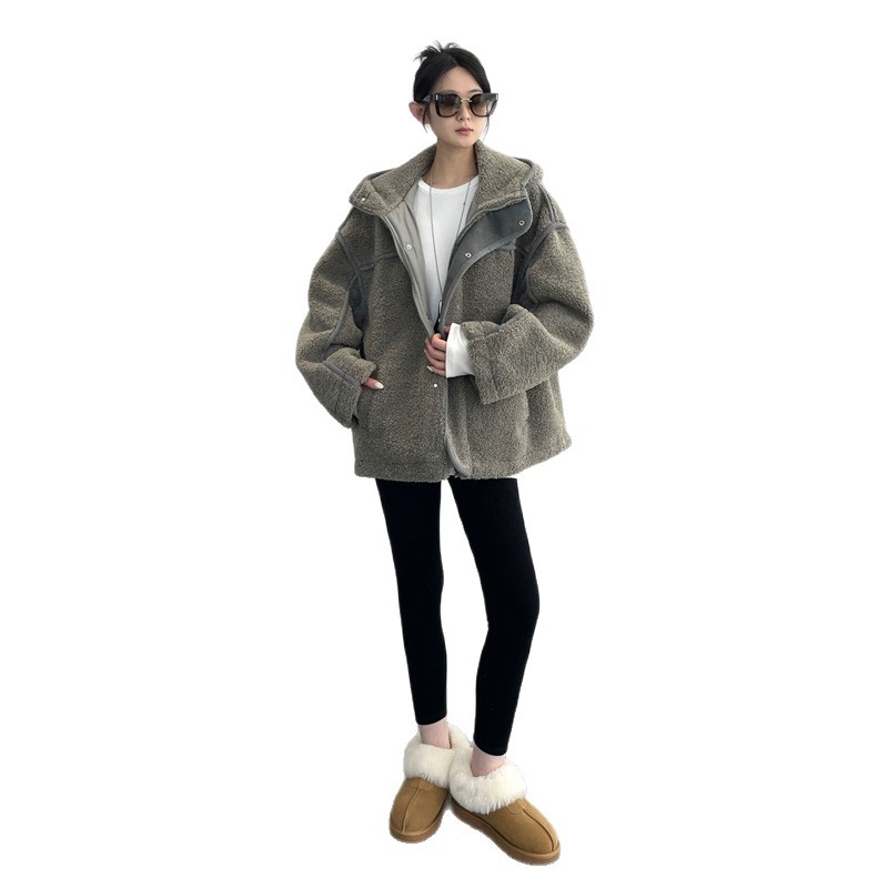 Geacă damă cu glugă, exterior poliester, umplutură din bumbac, fermoar, grosime superioară, croială lejeră