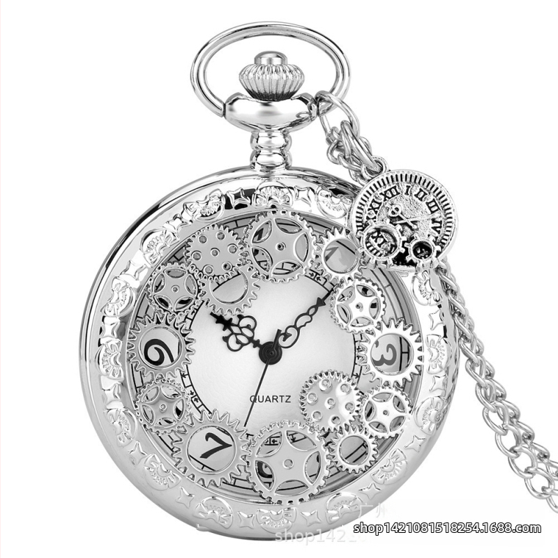 Kabatas pulkstenis ar izgrieztiem zobiem un Romiešu ciparu displeju; Seagull mehānisms, cinka sakausējuma korpuss, 50 m ūdensizturība, iespēja drukāt logotipu