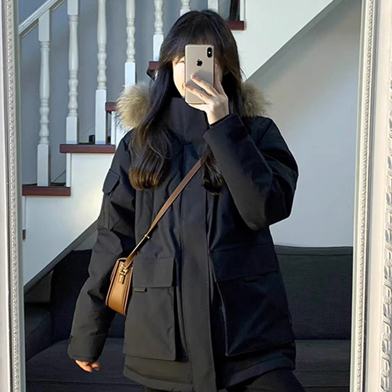 Ženski srednje dug kaput s krznim ovratnikom, Silk Cotton punjenje, široka silueta, prednji zip, 3D uzorak