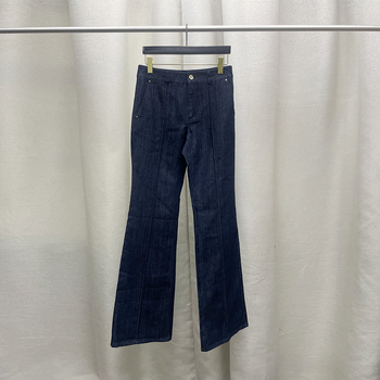Ženski denim set — uski kroj jakne s ovratnikom odijela i dugim rukavima, 80–90% pamuka, dvodjelni denim set