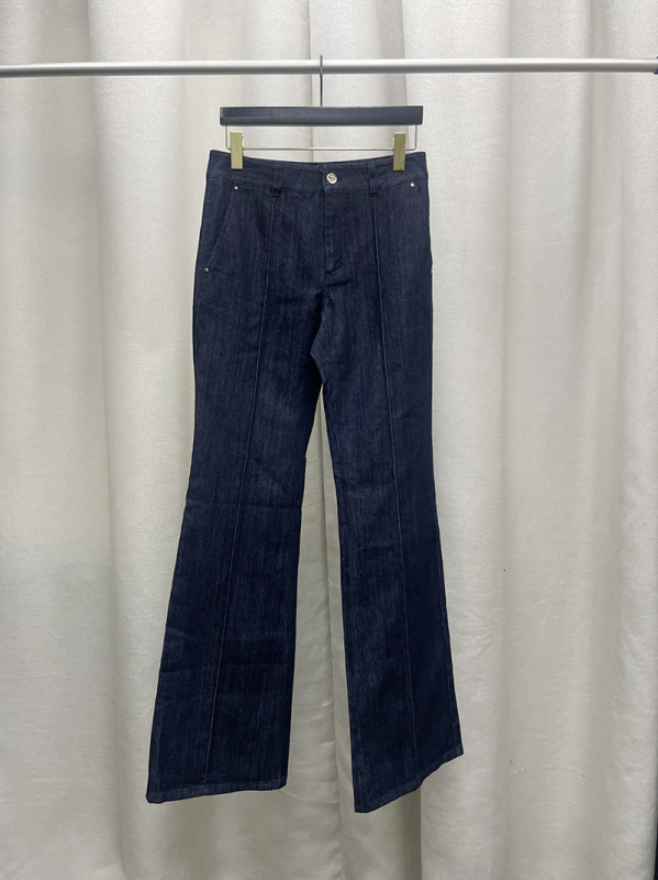 Ženski denim set — uski kroj jakne s ovratnikom odijela i dugim rukavima, 80–90% pamuka, dvodjelni denim set