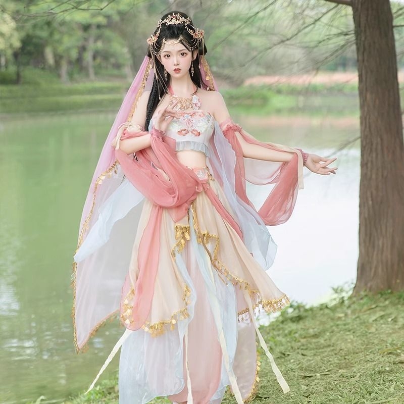 Hanfu haljina s motivom Dunhuang leteće Apsare i egzotičnog Dai etničkog plesnog stila; poliester tkanina; sadržaj poliester 90–95%; nepeglana obrada