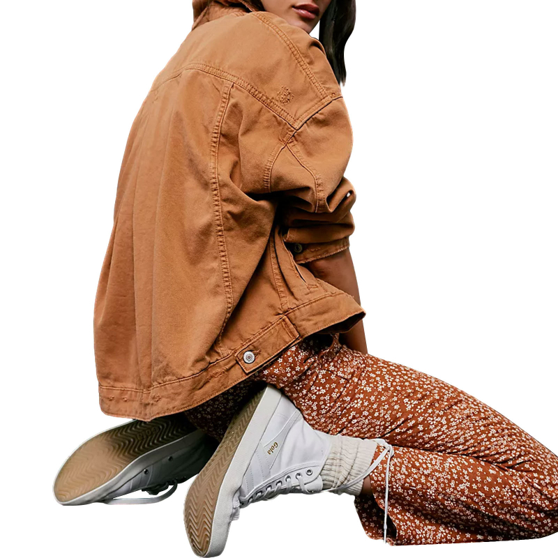 Ženska traper jakna - dugi rukavi, poluotvoren ovratnik, denim tkanina, regularni kroj, gradski stil putovanja