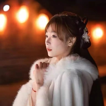 Chenille anyagú Hanfu köpeny szőrme gallérral, fleece béléssel, vastag téli köpeny, hagyományos stílus