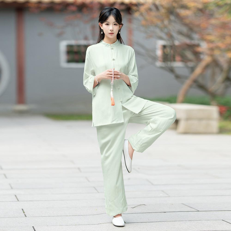 Két részes Tai Chi és Jóga szett, kendervászon anyag 70–80%, kollázs varrással, 2024 nyár, néptáncra alkalmas