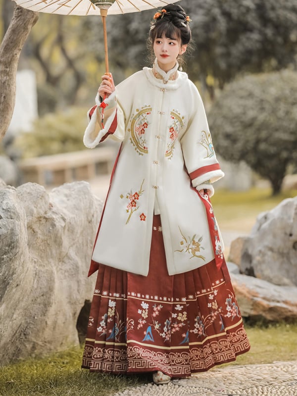 Női Hanfu szett: 90–95% pamut, hímzés, kerek nyakú dzseki álló gallérral és Mamian szoknya, Cicada Pei