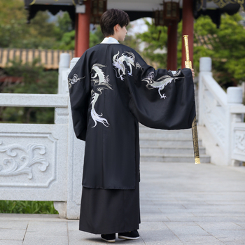 Háromrészes férfi kínai stílusú öltöny sárkányos köpenyével, fő anyag: kecskebőr, fő összetevők: 10, 2023 tavasza