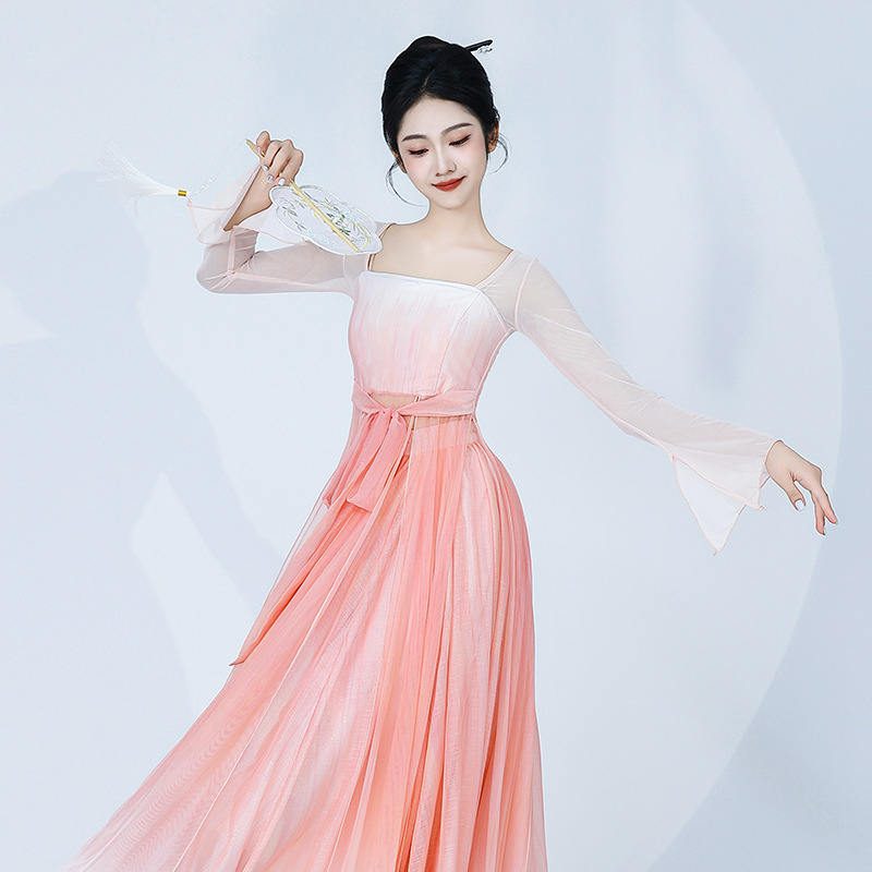 Kindness Hall Kínai Tánc Jelmez – Ru szoknya átlátszó voile felsővel, Nyár 2024, Fő anyag: Other, Összetétel: 95%+