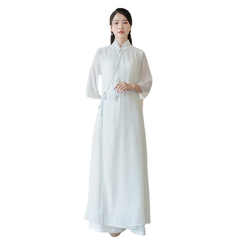 Šaty inšpirované čínskym retro štýlom, priliehavý pás, 3/4 rukávy, šifón s výšivkou (Letné 2023; 50% polyester)