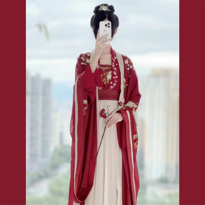 Hanfu öt darabból álló készlet Song-dinasztia hímzéssel, chiffon anyag, regenerált cellulóz rost 50-70%