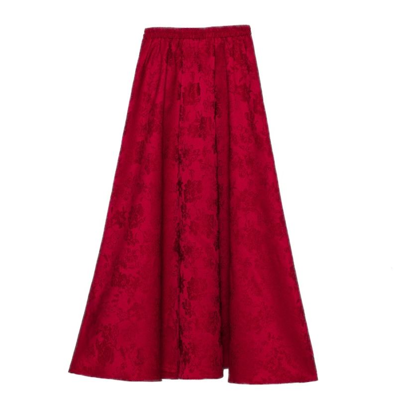 Bevont jacquard felső és szoknya készlet disz koronggombokkal, pamut-poliészter keverék, poliészter tartalom 30% alatt, univerzális modell