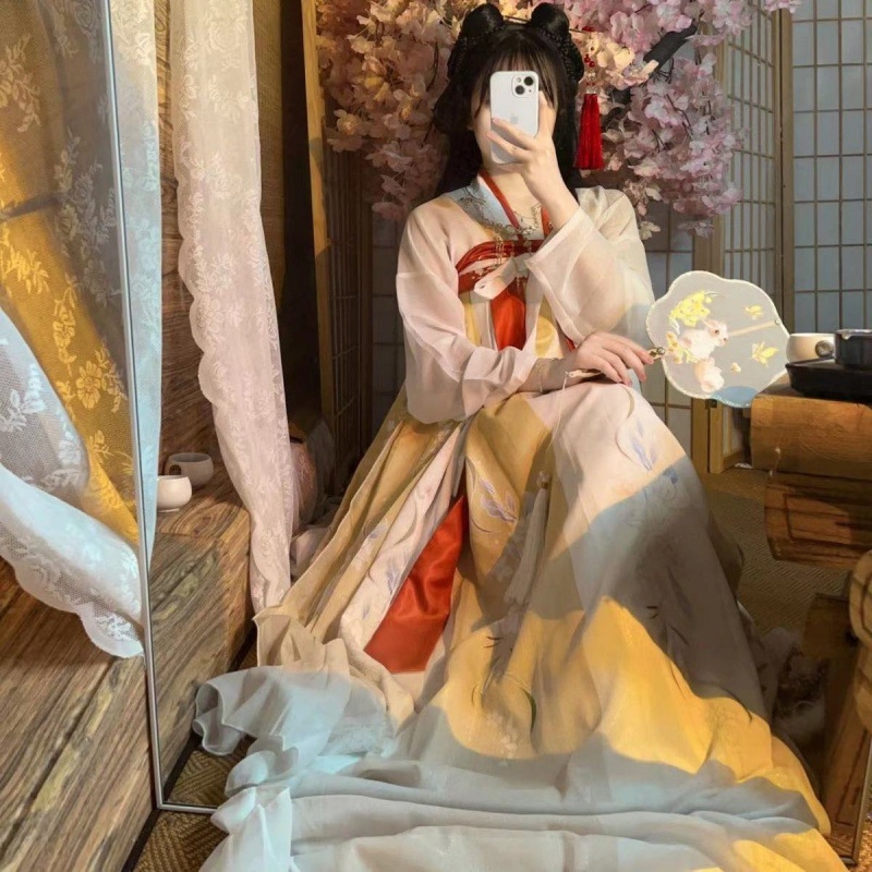 Női Tang-stílusú ruha káposzta mintával, chiffon/poliészter anyag, Vinylon 90% összetétel, akasztásos festési eljárás, 2022 tavasz