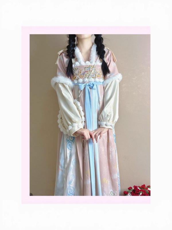 Hanfu készlet felső mellkasig érő toppal és szoknyával, őszi–téli stílus, Tang-stílusú ősi kínai ruházat, nyomtatott poliészter 95%+, 2025-ös kollekció