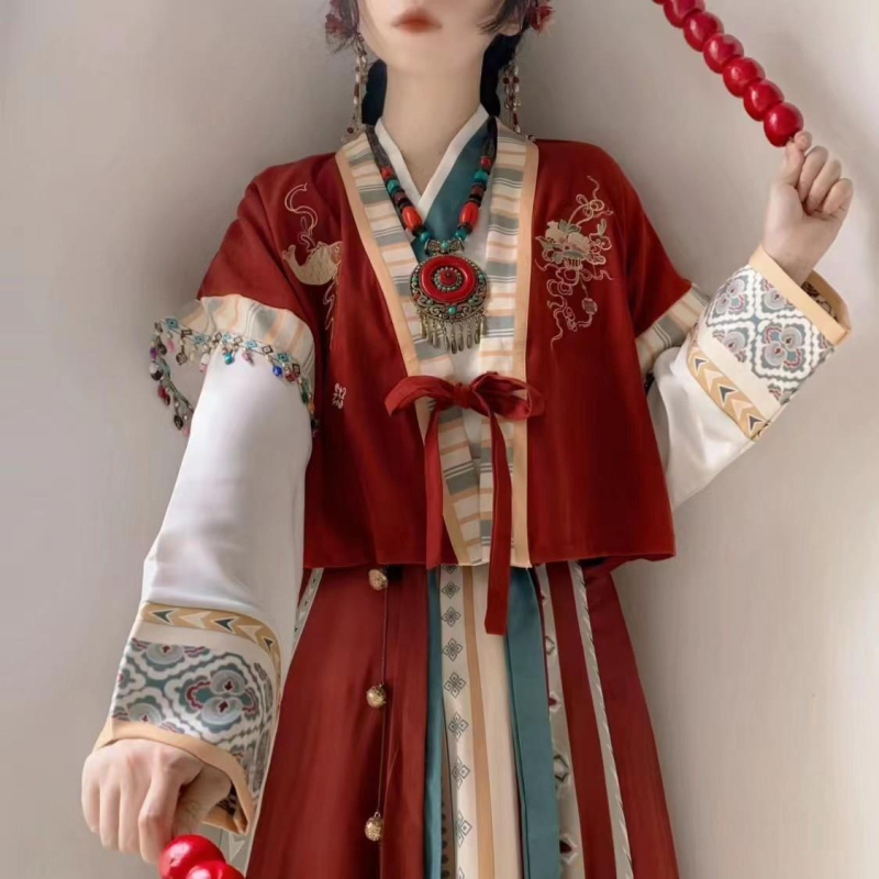 Wei Jin Tang Hanfu háromrészes készlet felnőtt nőknek, chiffon anyag, acetát rost tartalma 30% alatt, 2023 tavaszi kollekció, alkalmas Hanfu eseményekhez