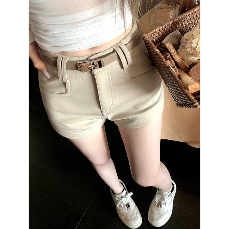 Női mindennapi nadrág magas derekú, bő szabású, 3/4 hosszú, poliészter keverék (fő 80–90%, másodlagos 70–80%), tavasz 2025, japán-koreai lazító stílus.