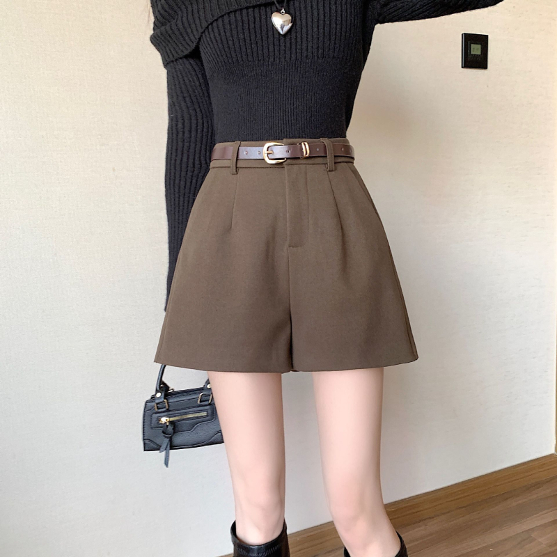 Gyapjú–polieőszter keverék széles lábú nadrág, 3/4 hossz, magas derék, vastag téli anyag; poliészter 50–70%