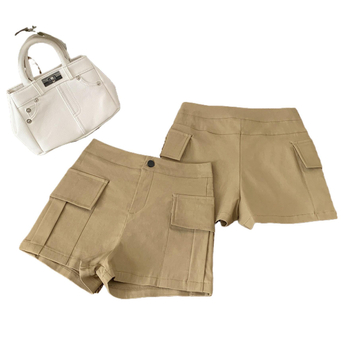 Ženske kratke hlače s visokim strukom, uskog kroja; tkanina: pamuk i kapok; mikroelastičnost; proljeće 2025