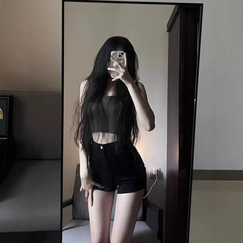 Βαμβακερά κοντά σορτς με ψηλόμεση γραμμή, εφαρμοστό, μικροελαστικό, περιεκτικότητα σε βαμβάκι 50–70%