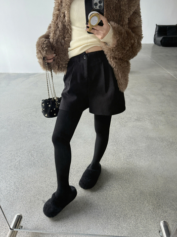 Wang Qizhi ženske poliester šorc, 7/8 duljine, elastičan pojas, debeli materijal, patchwork detalj