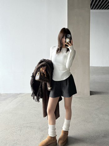 Wang Qizhi ženske poliester šorc, 7/8 duljine, elastičan pojas, debeli materijal, patchwork detalj