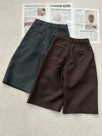 Παντελόνια από μαλλί με ανάμειξη πολυεστέρα, διπλή πιέτα, μήκος πέντε τετάρτων, ίσια γραμμή, μέση μέση, μάρκα Ann revan, φθινόπωρο 2025