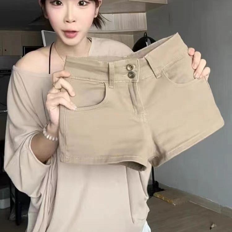 Γυναικείο κοντό τζιν παντελόνι, ψηλή μέση, διπλό κουμπί, ενίσχυση γοφών