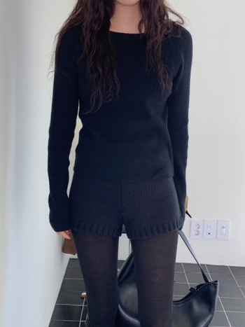 Γυναικείοι πλεκτοί σορτς από μείγμα μαλλιού, φυσική μέση, κοντό μήκος, κομψό καθημερινό στυλ μετακινήσεων, φθινοπωρινό 2025