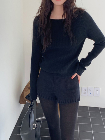 Γυναικείοι πλεκτοί σορτς από μείγμα μαλλιού, φυσική μέση, κοντό μήκος, κομψό καθημερινό στυλ μετακινήσεων, φθινοπωρινό 2025