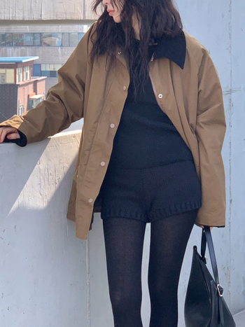 Γυναικείοι πλεκτοί σορτς από μείγμα μαλλιού, φυσική μέση, κοντό μήκος, κομψό καθημερινό στυλ μετακινήσεων, φθινοπωρινό 2025