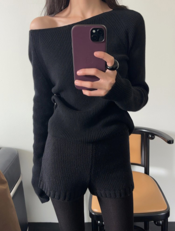 Γυναικείοι πλεκτοί σορτς από μείγμα μαλλιού, φυσική μέση, κοντό μήκος, κομψό καθημερινό στυλ μετακινήσεων, φθινοπωρινό 2025