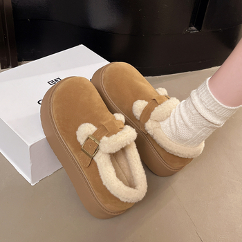 Ženske nubuk papuče sa toplom pamučnom podstavom, protuklizna gumena potplata, Velcro zatvarač, srednja visina pete 3–5 cm