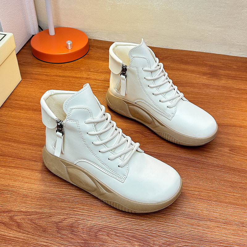 Női mindennapi sportcipők, lélegző műbőr felsőrész, elöl fűzőzős zárás, alacsony profilú felső rész, PU talpbetét, gumitalp