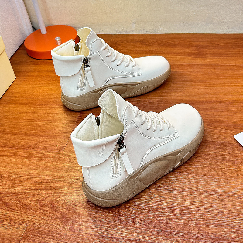 Női mindennapi sportcipők, lélegző műbőr felsőrész, elöl fűzőzős zárás, alacsony profilú felső rész, PU talpbetét, gumitalp