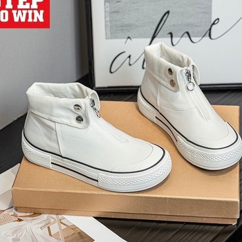 Ženske tenisice od platna — platneni gornji dio, gumeni đon, srednja visina gornjeg dijela 3–7 cm, unutarnja mreža