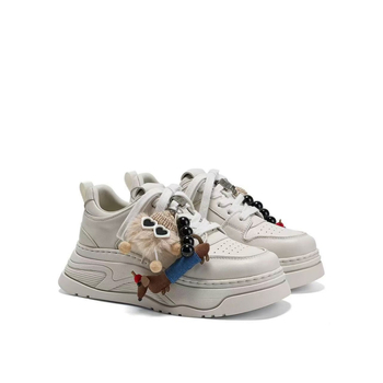 Női sneaker textil felsőrésszel, habgumival készült talppal, alacsony profil, rugalmas szalag-zárás, csíkos mintázat