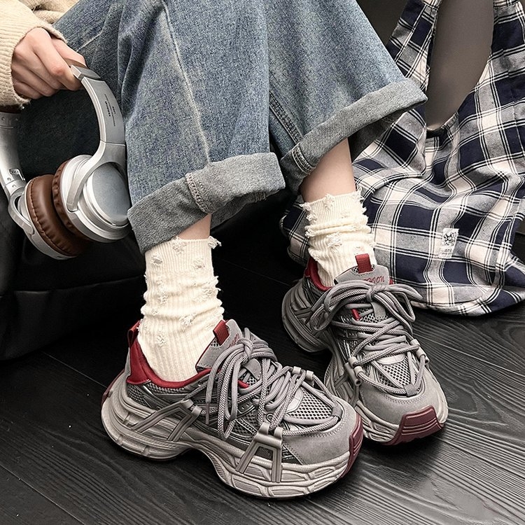 Ženske mrežaste tenisice s PU+ mrežom gornji dio, prozračnost, niski profil, okrugli vrh, vezanje sprijeda