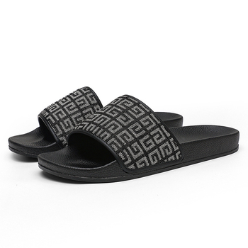 Vīriešu vasaras čības augstas klases dizainā, mikrofibras augšdaļa, PVC zole, pretslīdējoša bieza zole, SGS sertifikāts, 2025. gada pavasaris