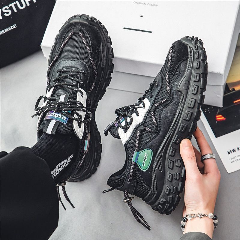 Muške tenisice Dad Shoes: prozračni mreasti gornji dio, gumena potplata, vezanje na vezice, protuklizne, debela potplata 3–5 cm