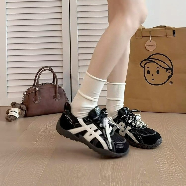 Ženske tenisice tip dad shoes s povećanjem visine, prozračne, PVC gornji dio, vezanje, PU potplat