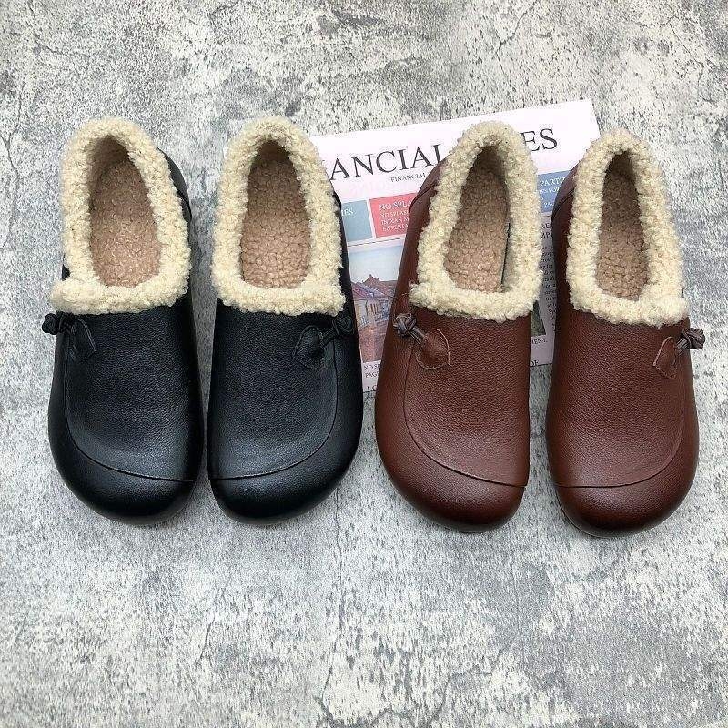 Pantofi femei din piele microfibră, Slip-On, talpă plată, căptușeală din fleece, vârf în formă de pește, gât mediu, talpă TPR