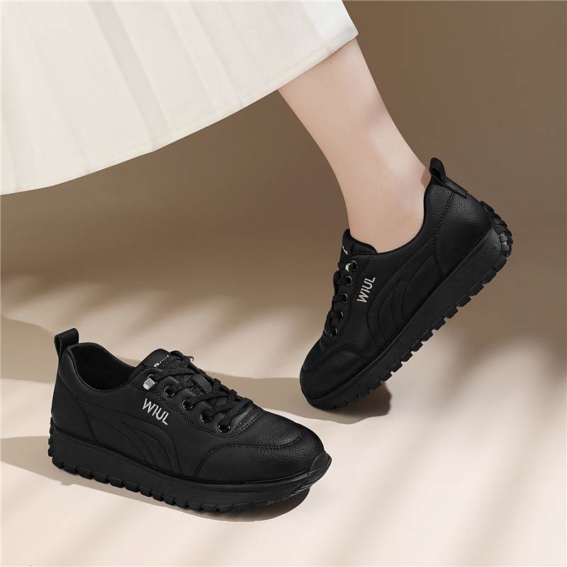 Ženske slip-on tenisice od PU kože — PU gornji dio, okrugli vrh, gumeni potplat, niski pet 1–3 cm, za proljeće