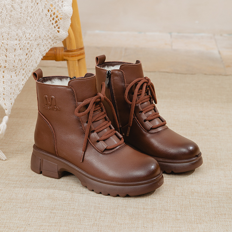 Ženske zimske čizme od prave kože s vunenom podstavom, srednje visoke, bočni zip, gumeni potplat, debeli pet 3-5 cm
