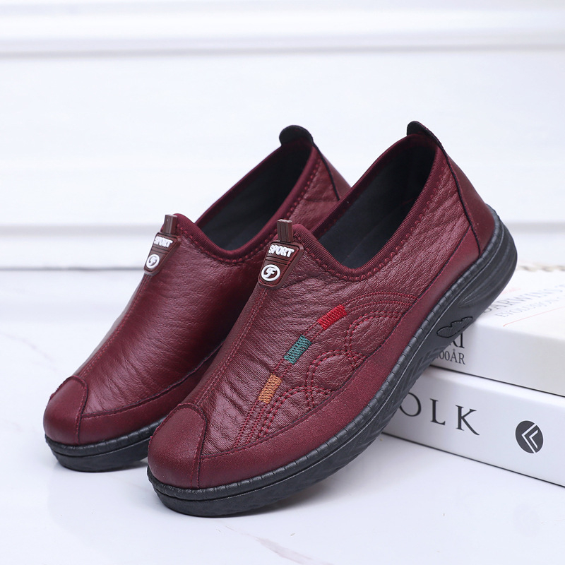 Ženske slip-on casual tenisice za svakodnevno nošenje, prozračne, protuklizne, niski gornji dio, okrugli vrh, gornji dio od sintetičke kože, potplat od teletine, podstava od tkanine